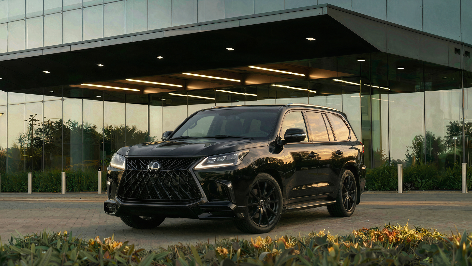levapered-lexus