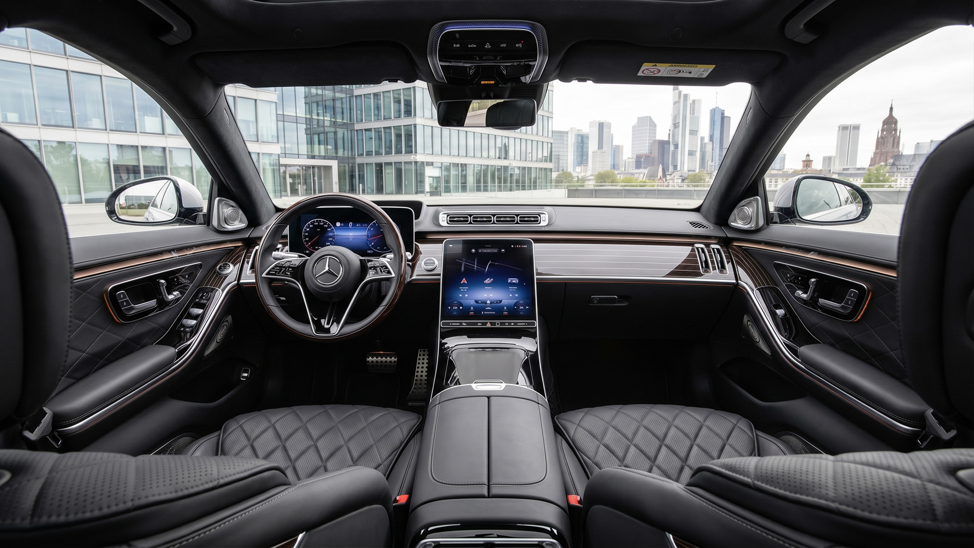 ultra_photorealistic_rear_interior_of_2026050517127